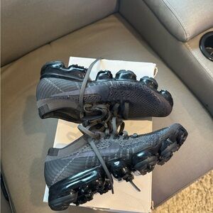 Nike VaporMax Flyknit Running Shoes - Black